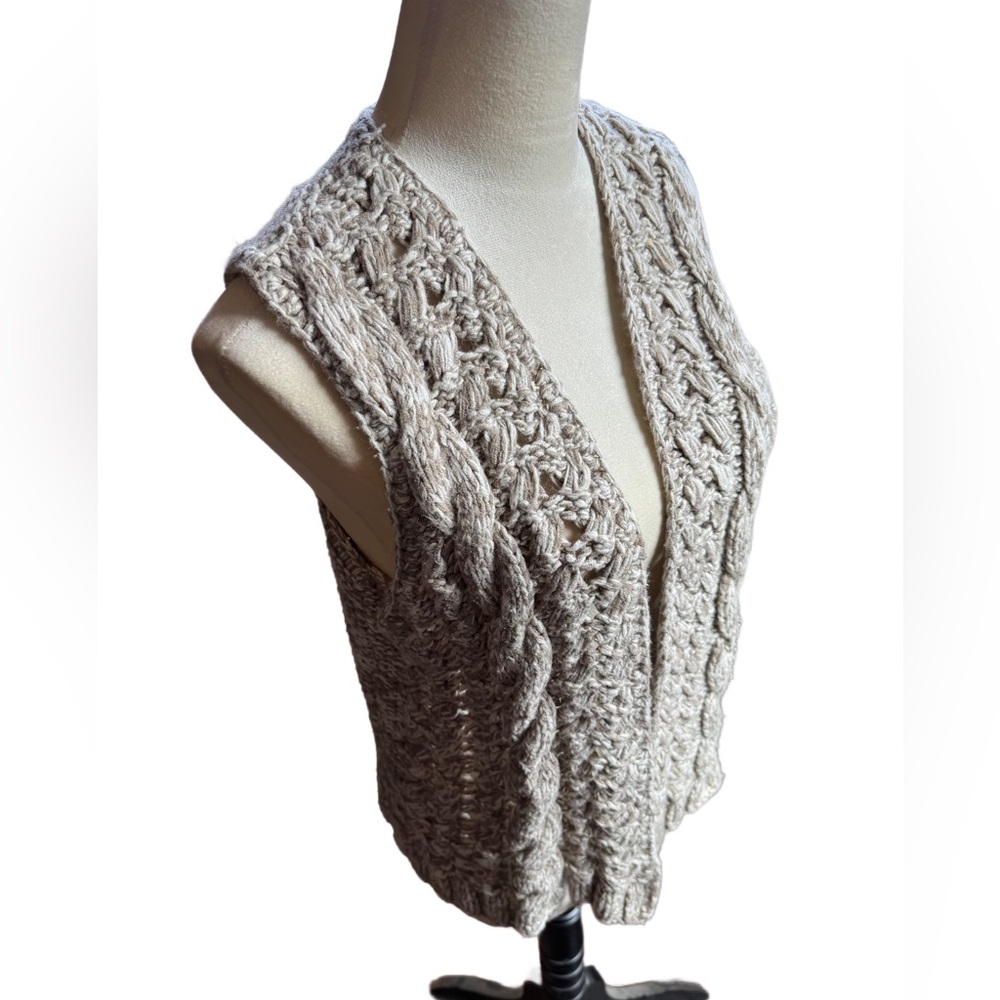 Cable Knit Sweater Vest GAP Sz Med